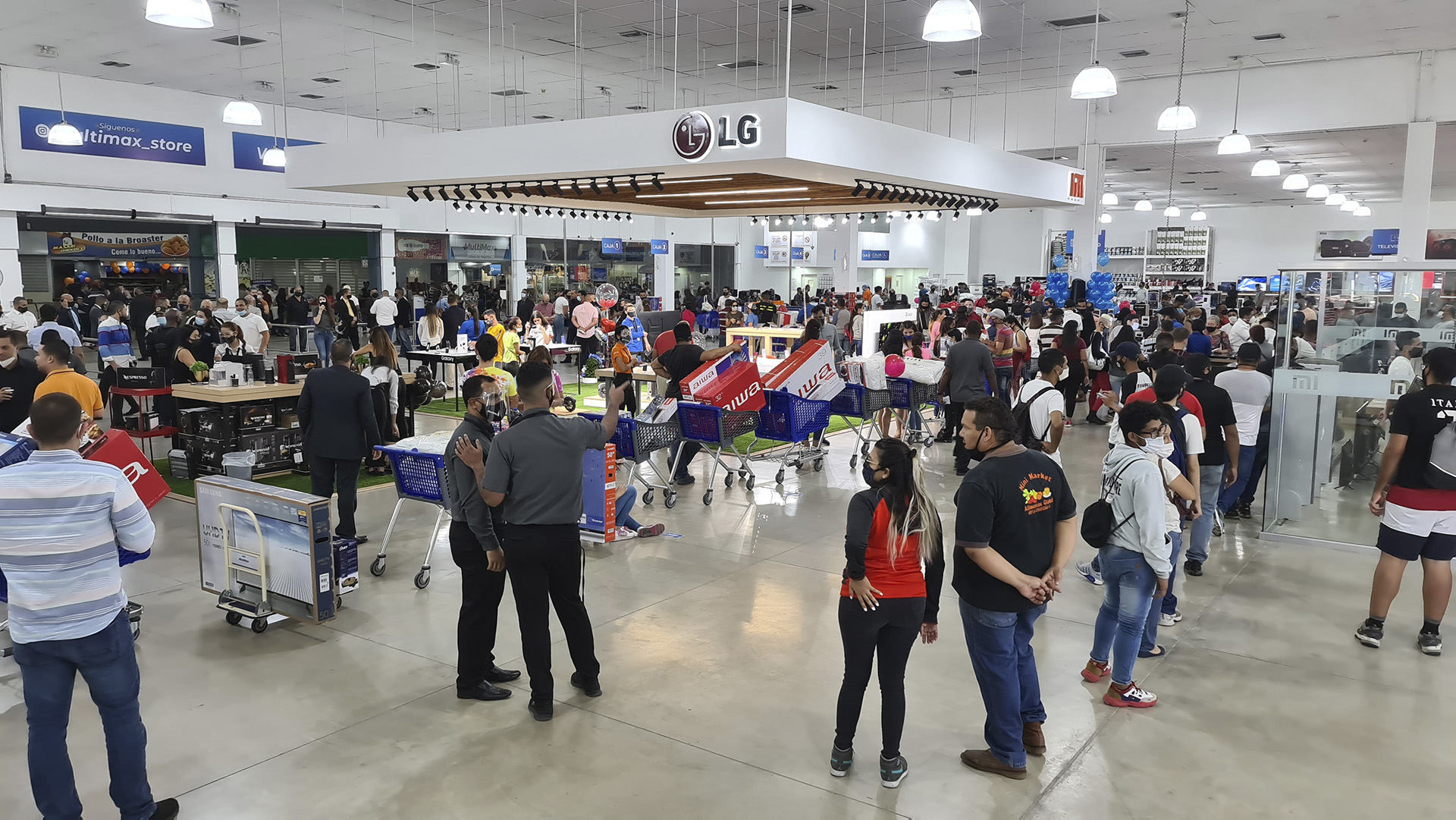 MultiMax celebró su primer aniversario apostando por Venezuela