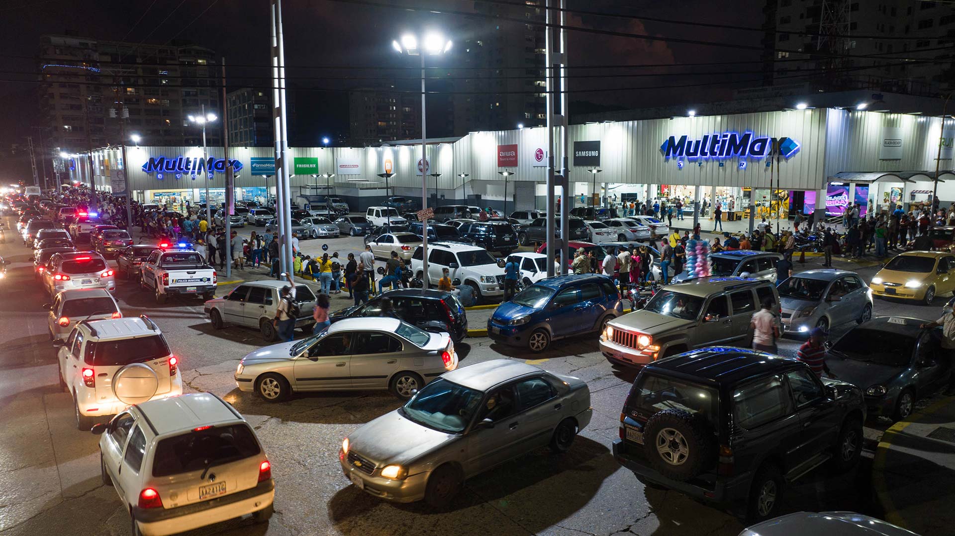 MultiMax Store desbordó a Venezuela con su esperado Black Friday