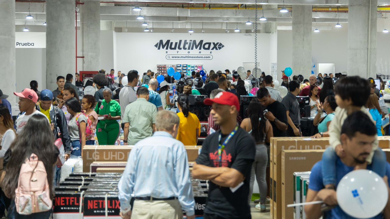 ¡La tienda 36 de Venezuela! Multimax sorprendió a La Candelaria